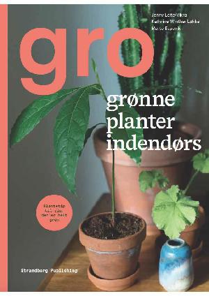 Gro grønne planter indendørs