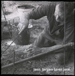 Jens Jørgen laver jern