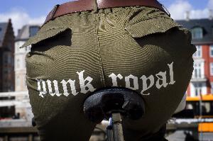 Punk Royal - et brand på røven