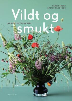 Vildt og smukt med blomster fra naturen